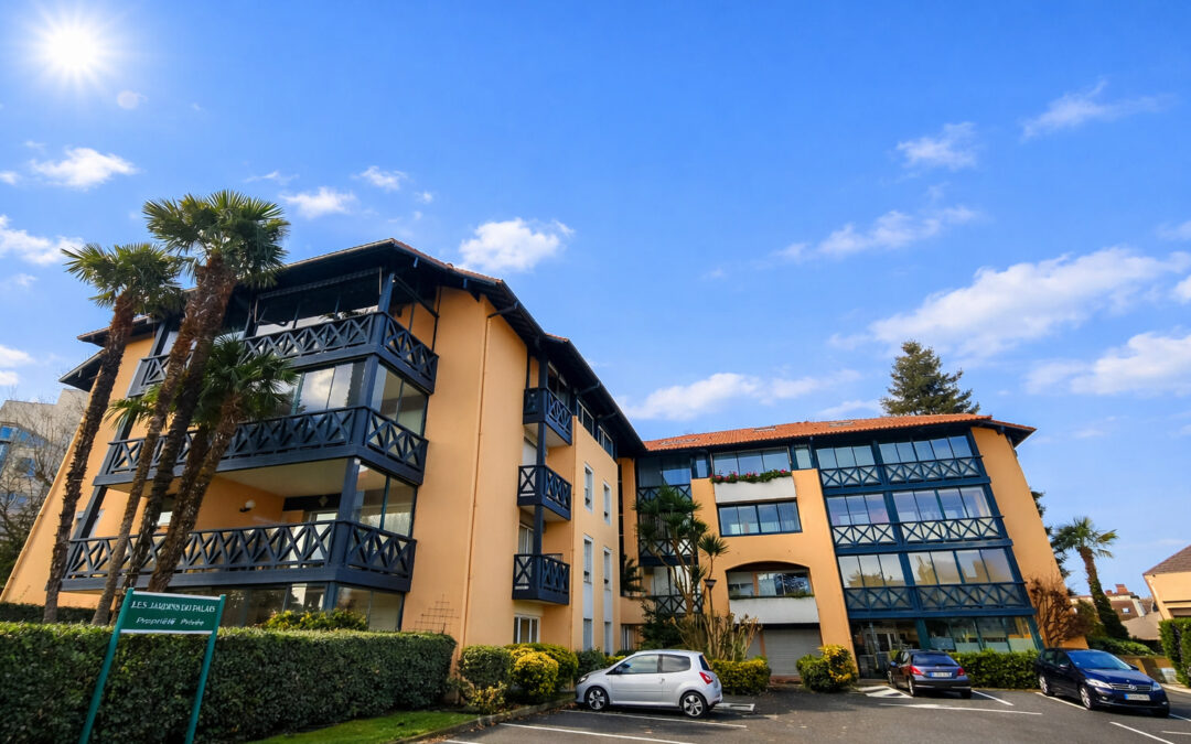 EXCLUSIVITÉ – Bayonne, quartier des Arènes – appartement de type 2 avec terrasse/véranda de 17m²