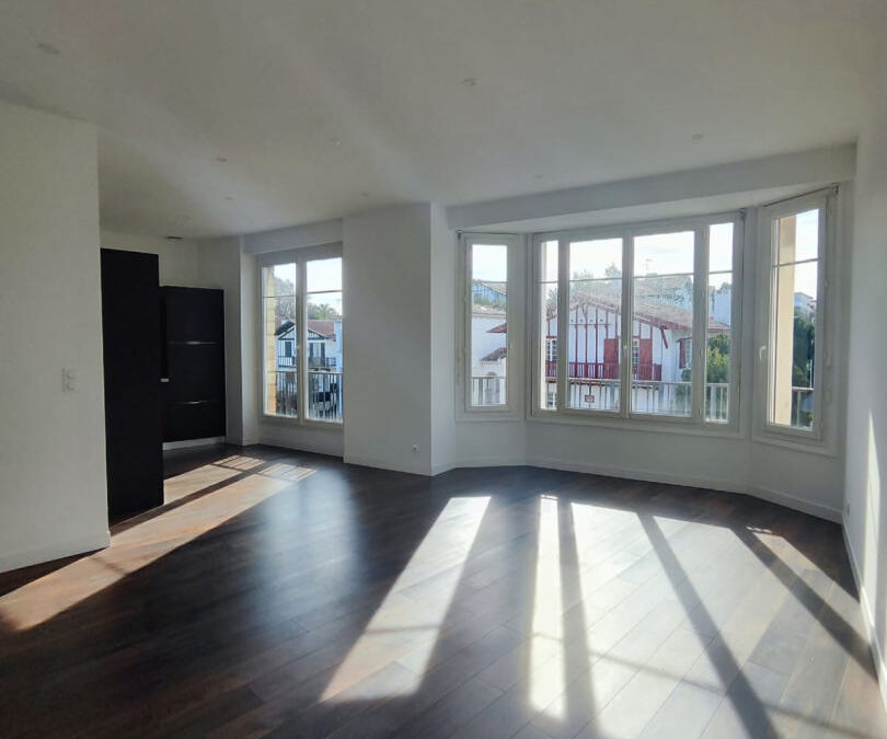 BAYONNE FOCH appartement de type 4 de 110 m² rénové